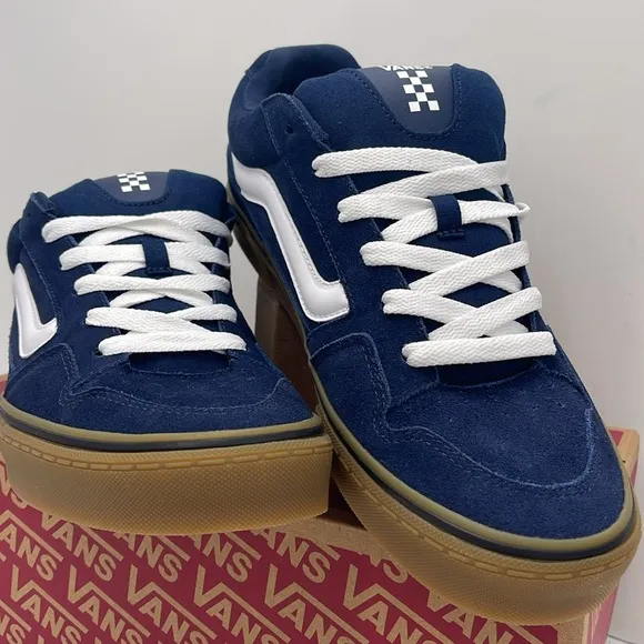Vans Men’s Caldrone Suede Dress Blues/GumVN0A5JM2FS1 Sneakers