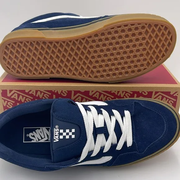Vans Men’s Caldrone Suede Dress Blues/GumVN0A5JM2FS1 Sneakers