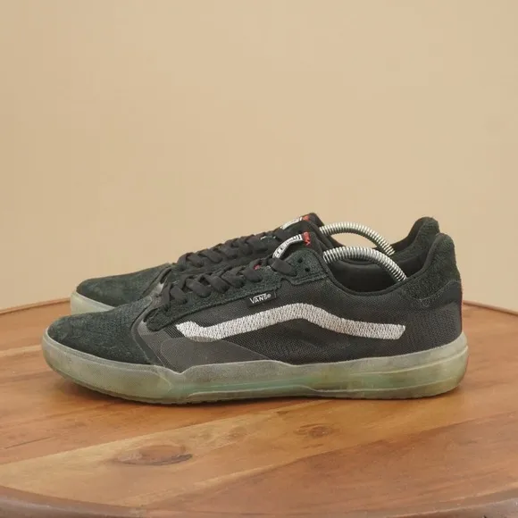 Vans Mens EVDNT Ultimate Waffle Skate Sneakers Size 11  Black Perf Suede
