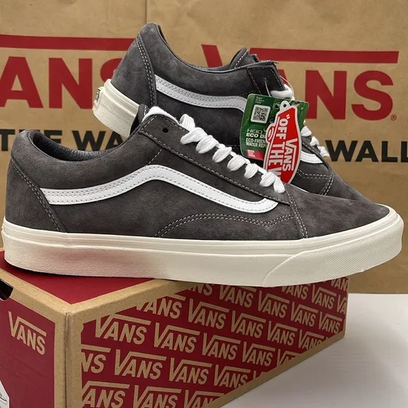 Vans Men’s Old Skool(Pig Suede) Rabbit/Snow WhiteVN0A5KRF888 Sneakers