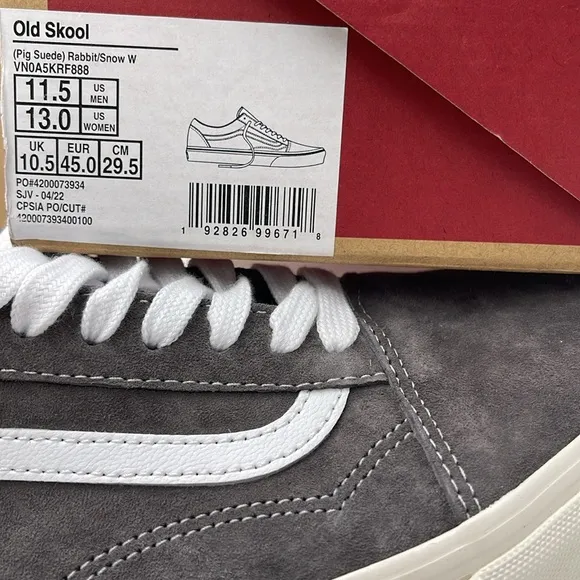 Vans Men’s Old Skool(Pig Suede) Rabbit/Snow WhiteVN0A5KRF888 Sneakers