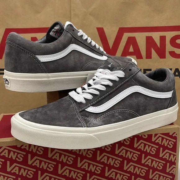Vans Men’s Old Skool(Pig Suede) Rabbit/Snow WhiteVN0A5KRF888 Sneakers