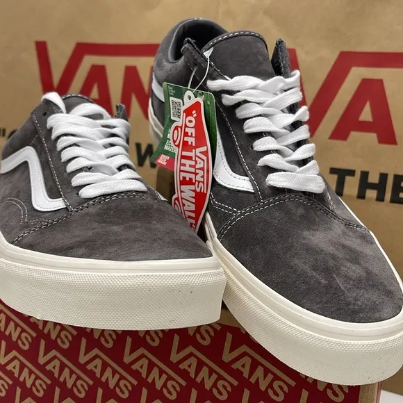 Vans Men’s Old Skool(Pig Suede) Rabbit/Snow WhiteVN0A5KRF888 Sneakers
