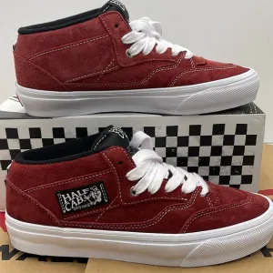 Vans Men’s Skate Half CabPig Suede BrickVN0A5KYABRI Sneakers