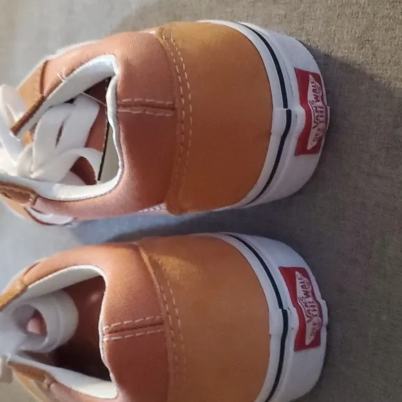Vans Nwt Sneakers Youth Size 4 Orange / White - Fabric / Suede