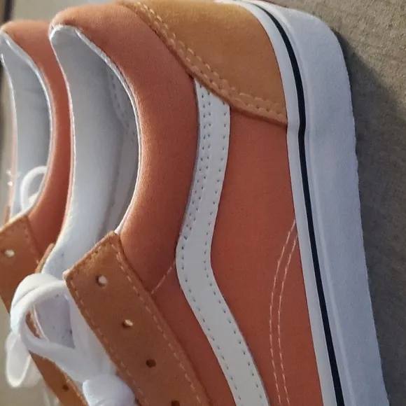 Vans Nwt Sneakers Youth Size 4 Orange / White - Fabric / Suede