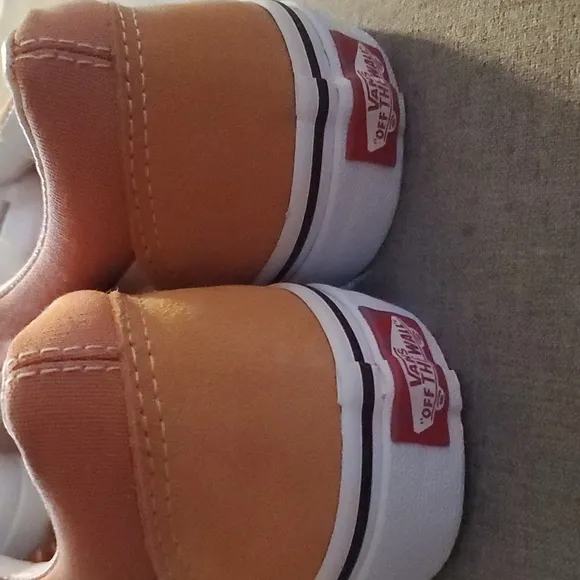 Vans Nwt Sneakers Youth Size 4 Orange / White - Fabric / Suede