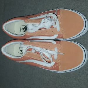 Vans Nwt Sneakers Youth Size 4 Orange / White - Fabric / Suede