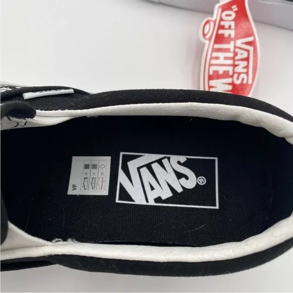 Vans Off The Wall Peace Paisley Print Classic Unisex Slip On Sneakers Shoes NWT