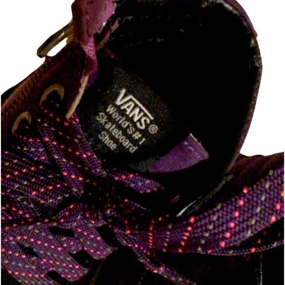 Vans Off the Wall, purple, skateboard sneakers, boys size 5.5 or women’s 7