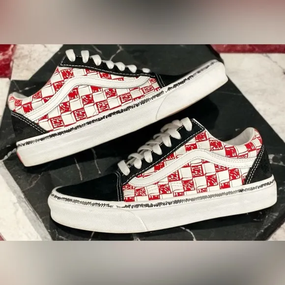 Vans Old Skool Checkerboard Black/Red/White Colorway Women Size 7.5 Men Size 6.0