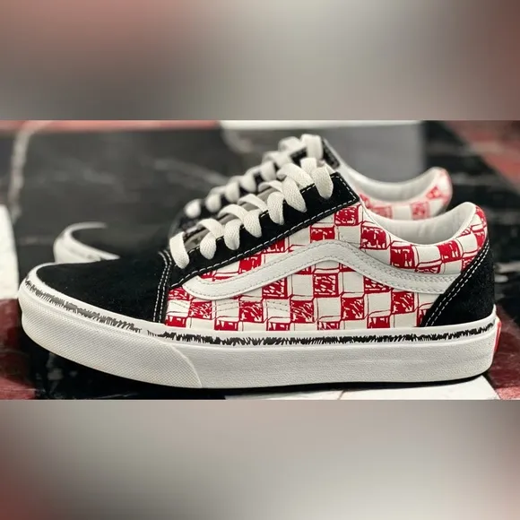 Vans Old Skool Checkerboard Black/Red/White Colorway Women Size 7.5 Men Size 6.0