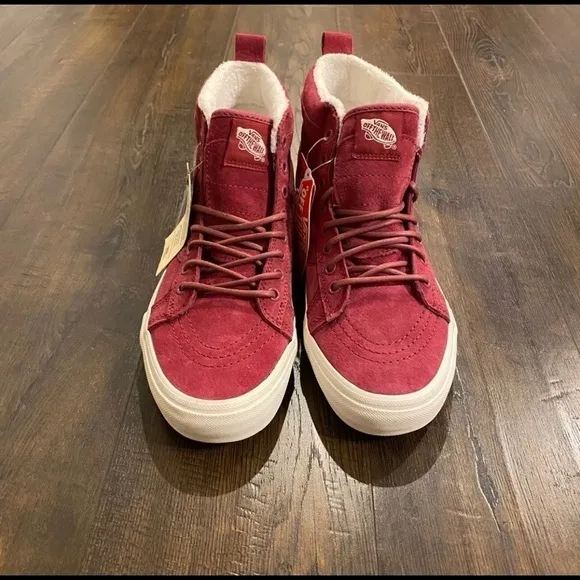 Vans Sk8-Hi Mte Suede Sneaker Dry Rose Size 9.5 Women