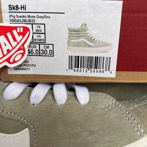 Vans Sk8-Hi Pig Suede Moss Gray/Snow White Men’s sneakers