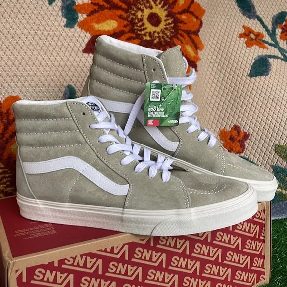 Vans Sk8-Hi Pig Suede Moss Gray/Snow White Men’s sneakers