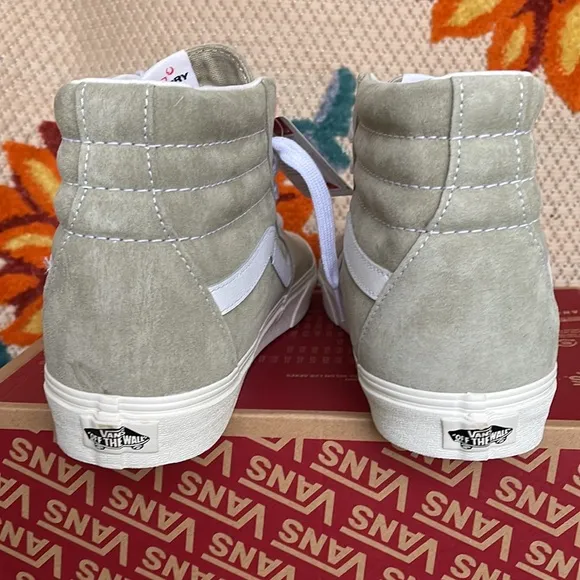 Vans Sk8-Hi Pig Suede Moss Gray/Snow White Men’s sneakers