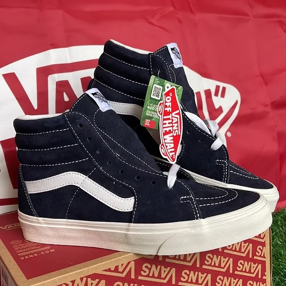 Vans Sk8-Hi(Pig Suede)Parisian Night/Snow WhiteVNOA32QG9G5WMNS sneakers