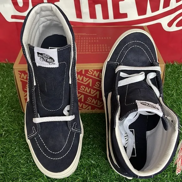 Vans Sk8-Hi(Pig Suede)Parisian Night/Snow WhiteVNOA32QG9G5WMNS sneakers