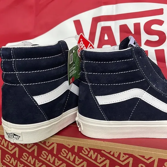 Vans Sk8-Hi(Pig Suede)Parisian Night/Snow WhiteVNOA32QG9G5WMNS sneakers