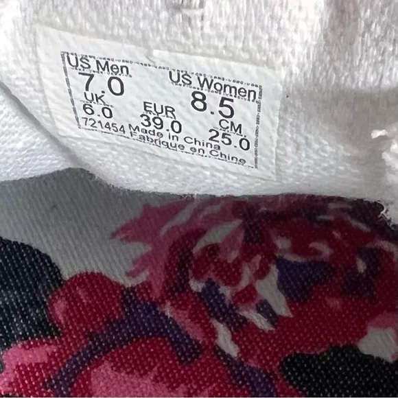 VANS Slip-On Cap (Florals) Unisex Shoe Size 7 or 8.5 #280A