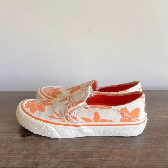 VANS Slip-On SF Island Floral Unisex Shoe Size 6 or 7.5 #B1386A