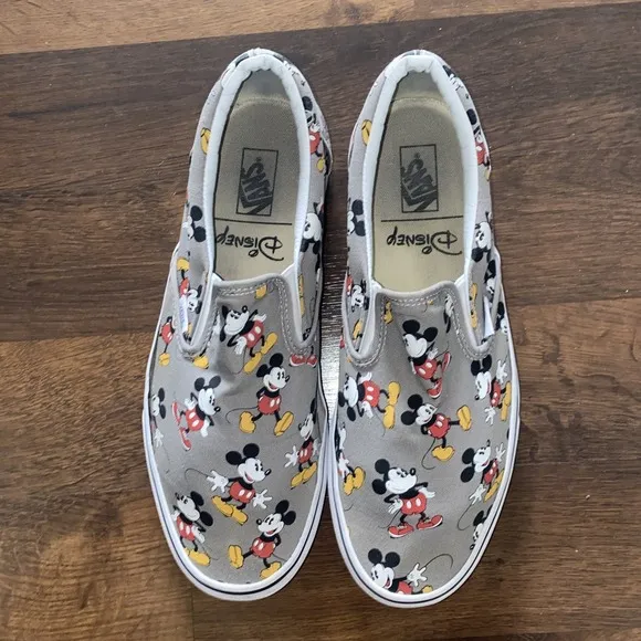 Vans Slip On X Disney Mickey Mouse Size M11/W12.5 Slip On Gray Shoes Sneakers
