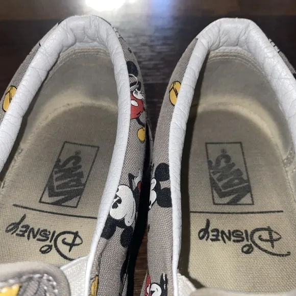 Vans Slip On X Disney Mickey Mouse Size M11/W12.5 Slip On Gray Shoes Sneakers