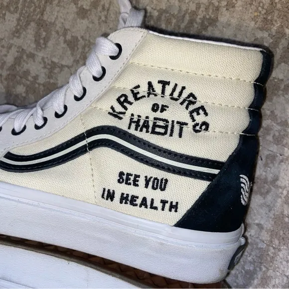 Vans White and Black Athletic High-Top Shoes Kreatures Habit Athletic Womens 8.5