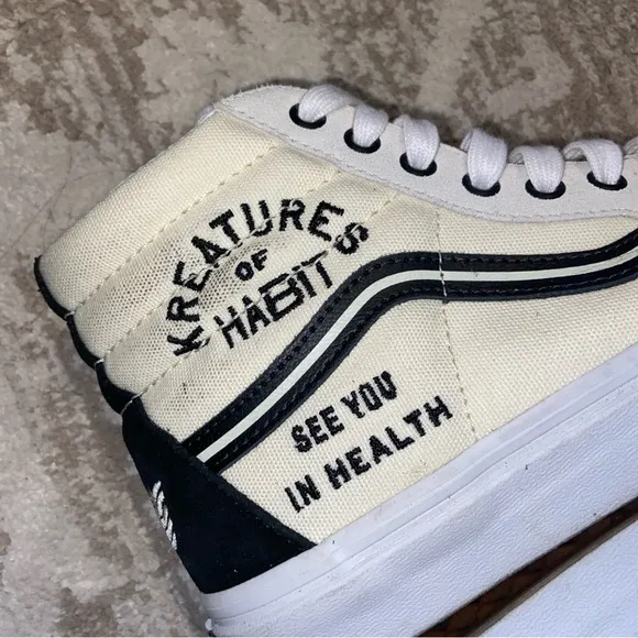 Vans White and Black Athletic High-Top Shoes Kreatures Habit Athletic Womens 8.5