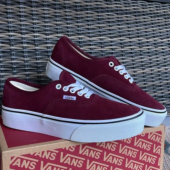 Vans WMNS Authentic Platfor(Suede) Port Royale/TrueVN0ARAVRJNR Platforms