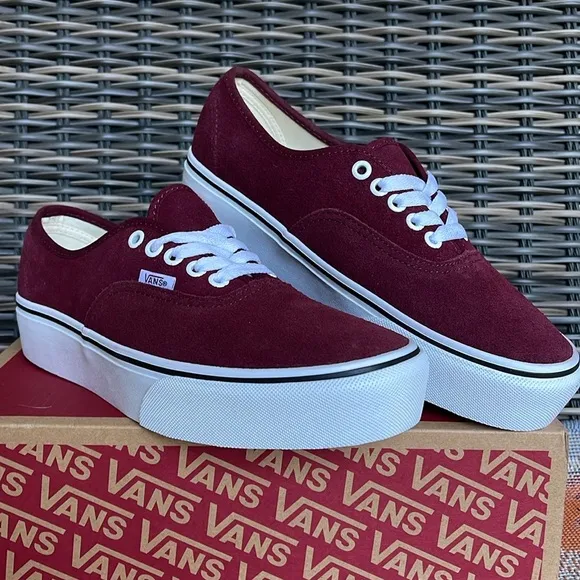 Vans WMNS Authentic Platfor(Suede) Port Royale/TrueVN0ARAVRJNR Platforms