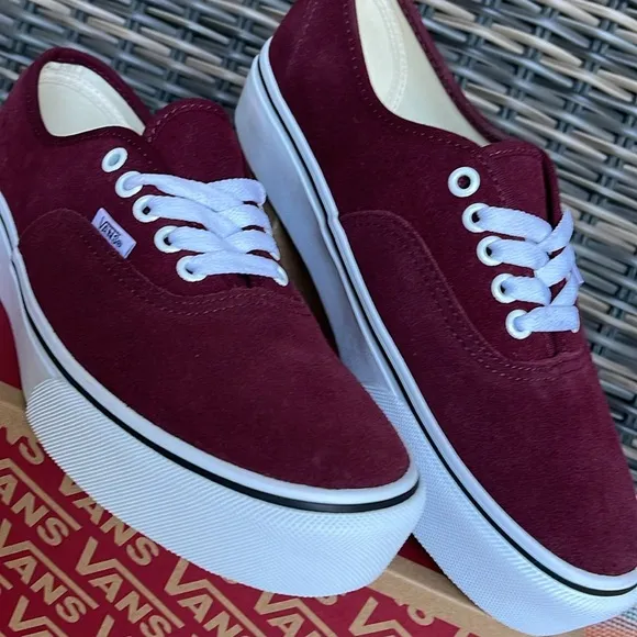 Vans WMNS Authentic Platfor(Suede) Port Royale/TrueVN0ARAVRJNR Platforms