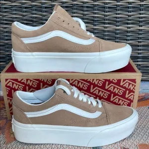 Vans WMNS Old Skool Stacked Soft Suede) Burro/True White VN0A7Q5MB69Platforms