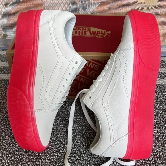Vans WMNS Old Skool Stacked Suede Blanc De Blanc/PinkVN0A7Q5MCCSPlatforms