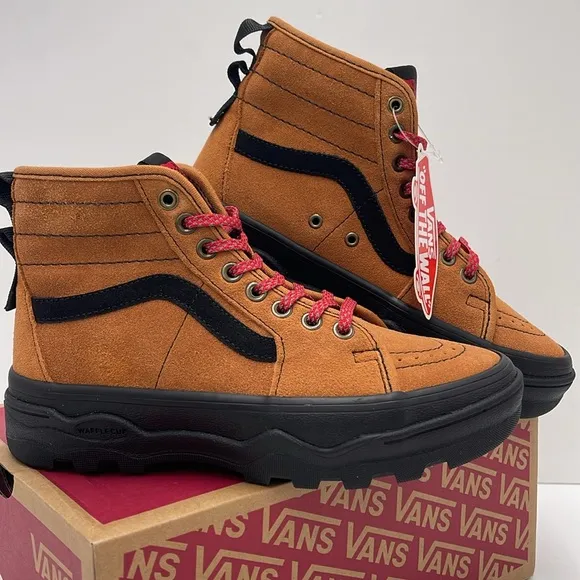 Vans WMNS Sentry Sk8-Hi Hiker Suede Brown/BlackVN0A5KY5Y49 Sneakers