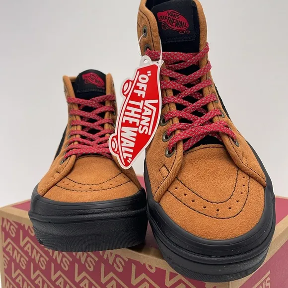 Vans WMNS Sentry Sk8-Hi Hiker Suede Brown/BlackVN0A5KY5Y49 Sneakers