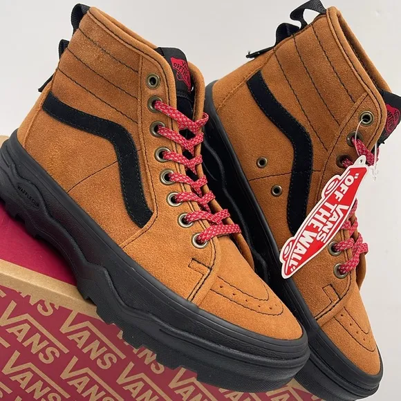 Vans WMNS Sentry Sk8-Hi Hiker Suede Brown/BlackVN0A5KY5Y49 Sneakers
