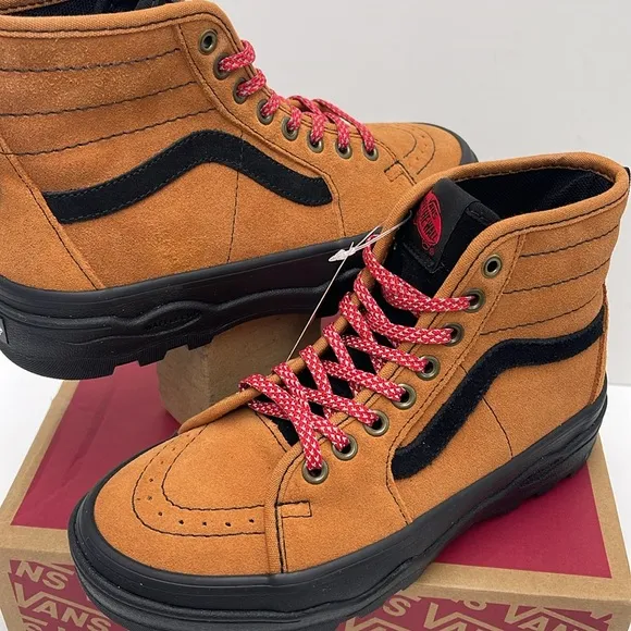 Vans WMNS Sentry Sk8-Hi Hiker Suede Brown/BlackVN0A5KY5Y49 Sneakers