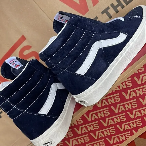 Vans WMNS Sk8-HI Pig Suede Parisian Nights/Nw White Sneakers