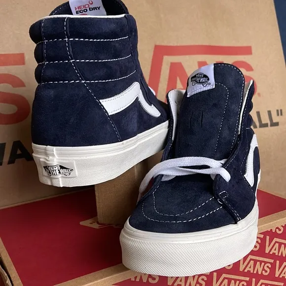 Vans WMNS Sk8-HI Pig Suede Parisian Nights/Nw White Sneakers