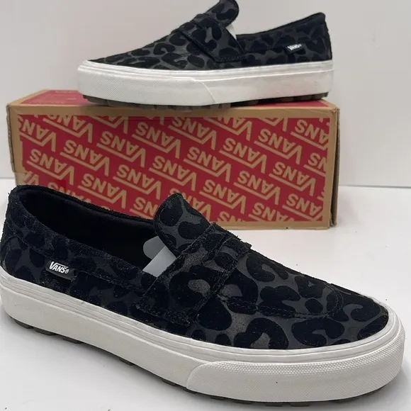 Vans WMNS Style 53 Embossed Suede BlackVN000CQPBLK Sneakers