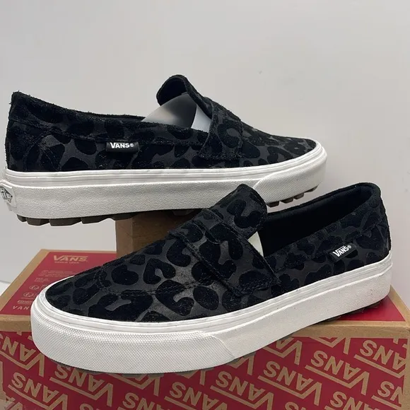 Vans WMNS Style 53 Embossed Suede BlackVN000CQPBLK Sneakers