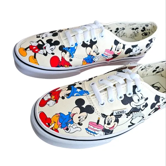 Vans x Disney Sneakers Shoes Mickey's Birthday Size Men 9.5 New