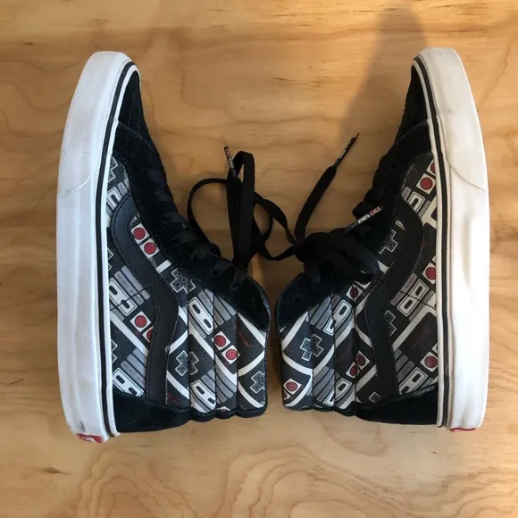 VANS.Nintendo ‘Game Over’ Sk8-Hi Reissue sneakers