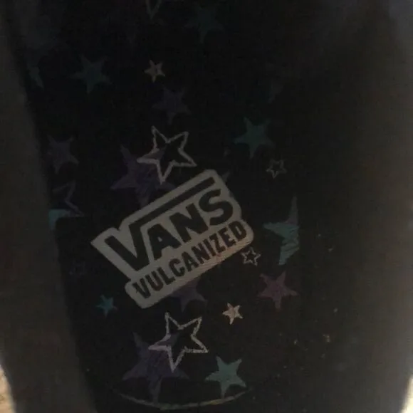 Vans Vulcanized black suede sneakers sz 10