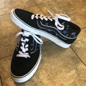 Vans Vulcanized black suede sneakers sz 10