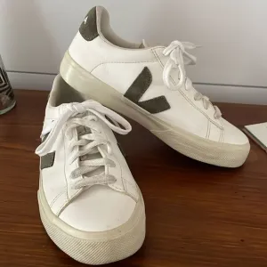 Veja Campo White Leather Sneakers with Gray Suede Logo