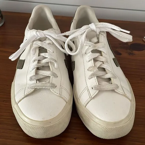 Veja Campo White Leather Sneakers with Gray Suede Logo