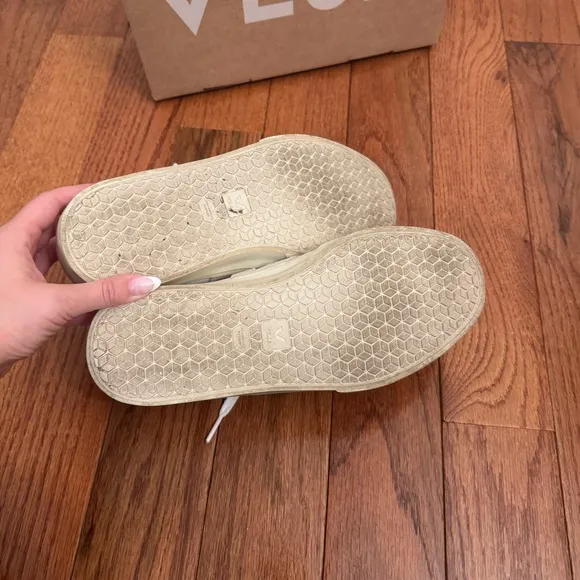 VEJA Extra-White Natural Campo Sneakers
