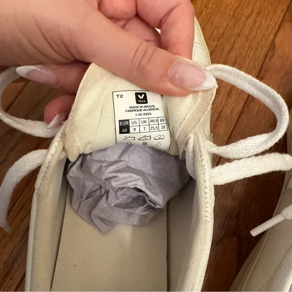 VEJA Extra-White Natural Campo Sneakers